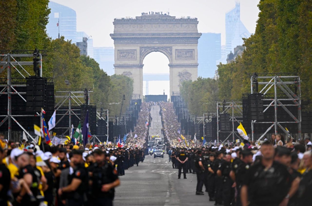 Pope Leo in Paris