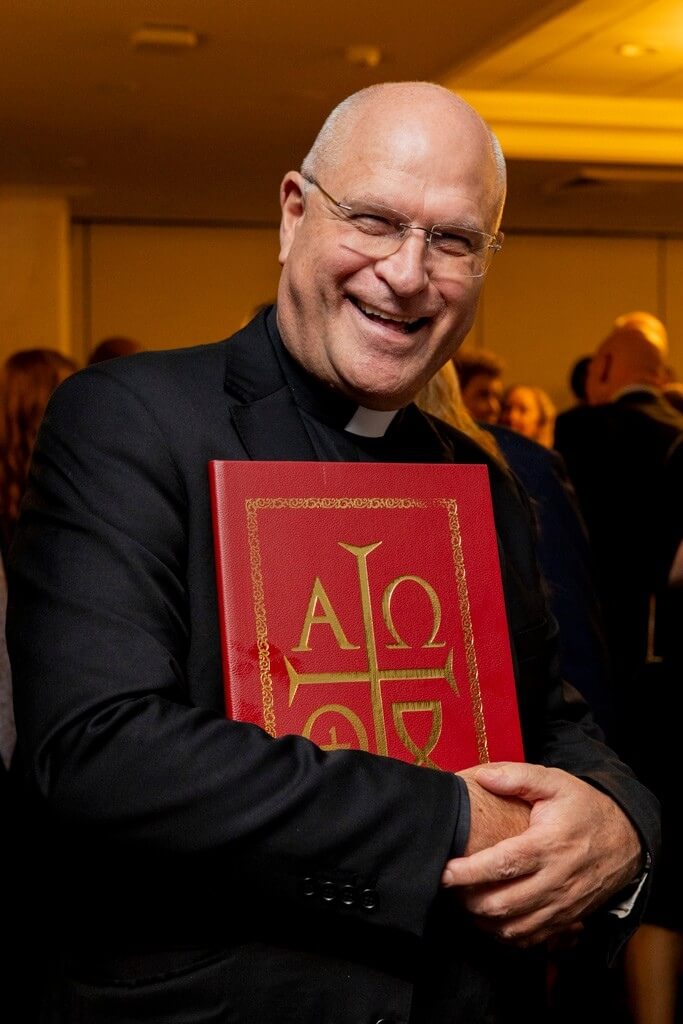 Very Rev Dr David Ranson
