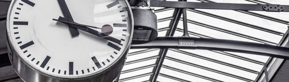 Station clock